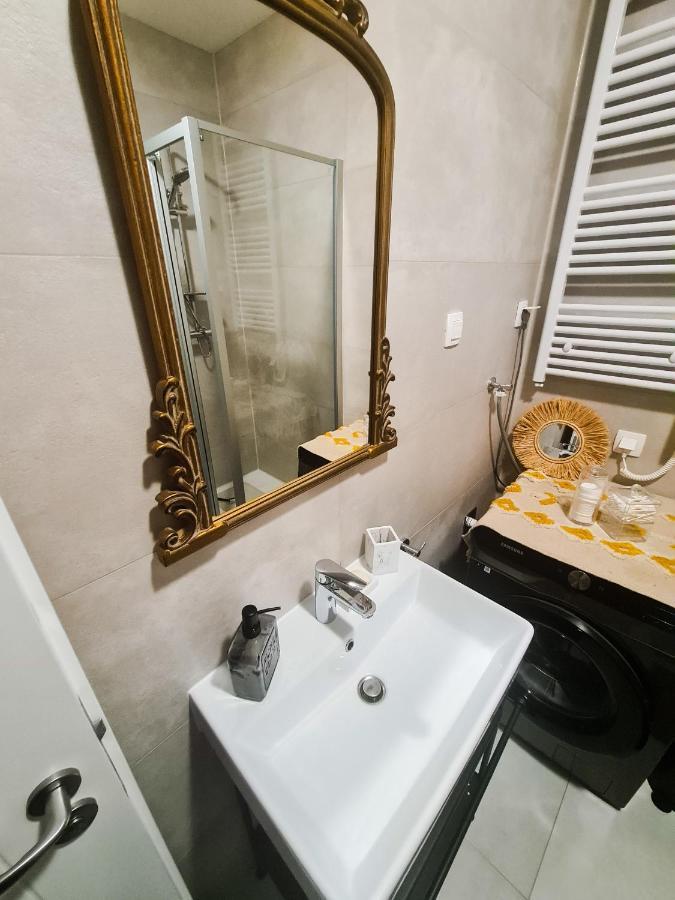 New - Apartment Finis سينج المظهر الخارجي الصورة