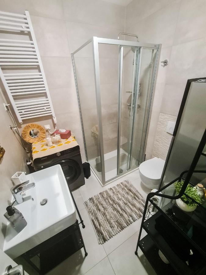 New - Apartment Finis سينج المظهر الخارجي الصورة