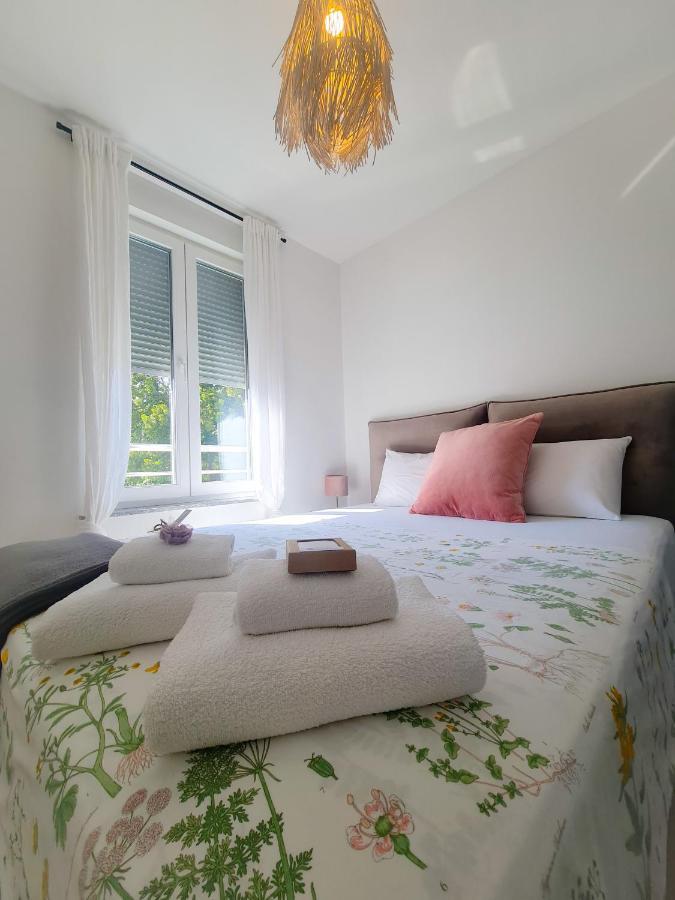 New - Apartment Finis سينج المظهر الخارجي الصورة